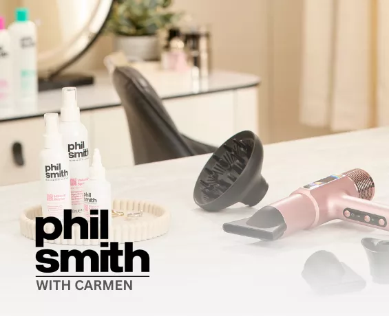 Phil Smith x Carmen.png