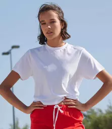 SK237%20WHI%20MODEL%202.jpg?