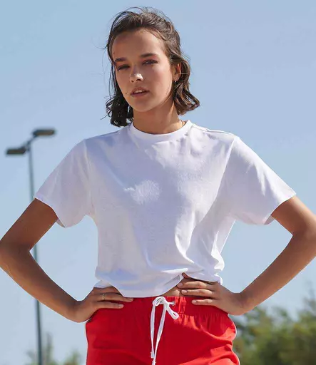 SK237%20WHI%20MODEL%202.jpg?