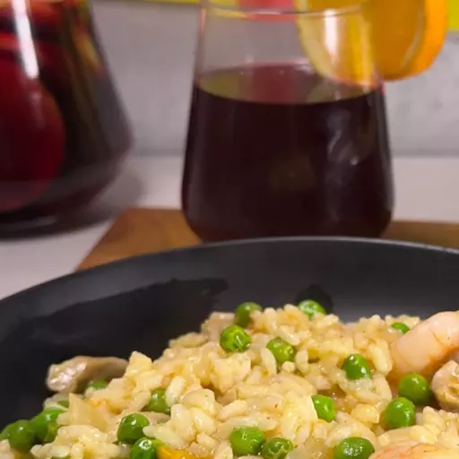 Tower's Grand Tour Chicken & Prawn Paella.png