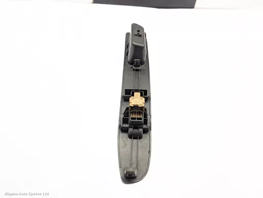 77163322-17e7-45e5-8175-1382fb939276.jpeg?