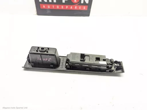 3ee7f6f0-b780-476f-b58d-16ade1197734.jpeg?