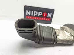 ec0629f0-8f48-4040-b04d-6dab9e947ed7.jpeg?