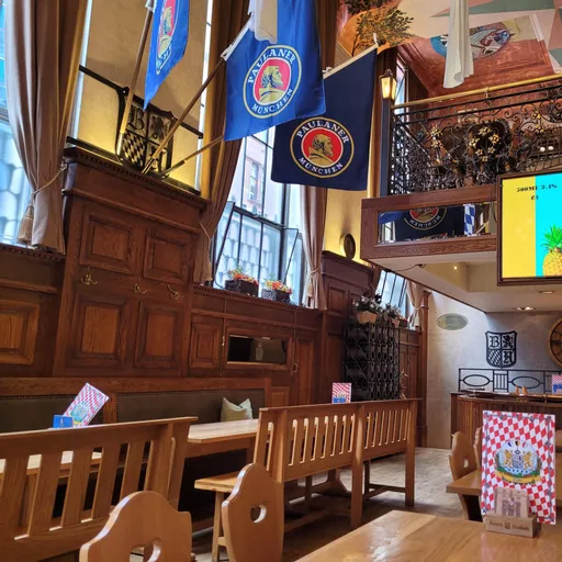 Paulaner_-_BHH.jpg