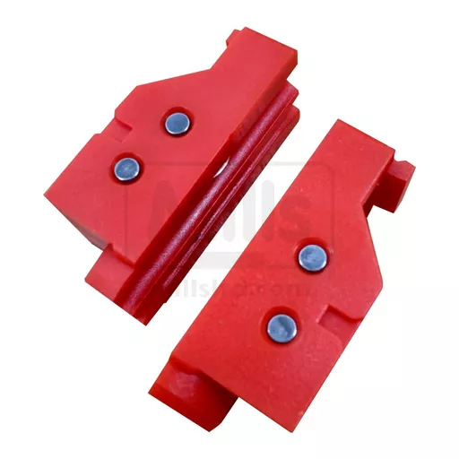 003305_a_web_1_1.jpg?