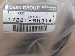 new-genuine-nissan-x-trail-t30-2.0-2.5-petrol-fuel-filler-neck-pipe-17221-8h31a-(4)-1576-p.png