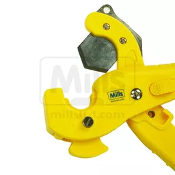 s83-6198_04_web_1.jpg?