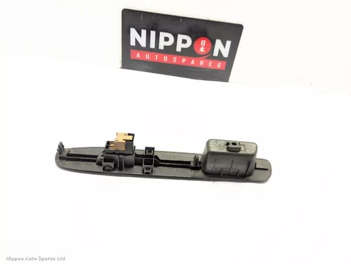 af6a3195-bfb6-4b20-9a54-f6f653537b19.jpeg?