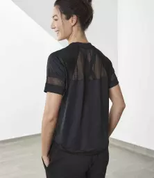 TL526%20BLK%20MODEL%202.jpg?