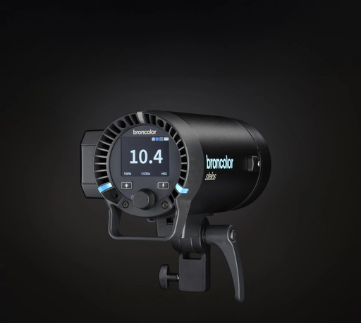 broncolor Stelos_on_black_backside (Large).jpg
