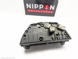 b54b8ee5-d7cc-476a-b765-de7d875ecc6e.jpeg?