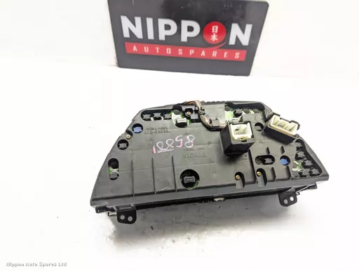 b54b8ee5-d7cc-476a-b765-de7d875ecc6e.jpeg?