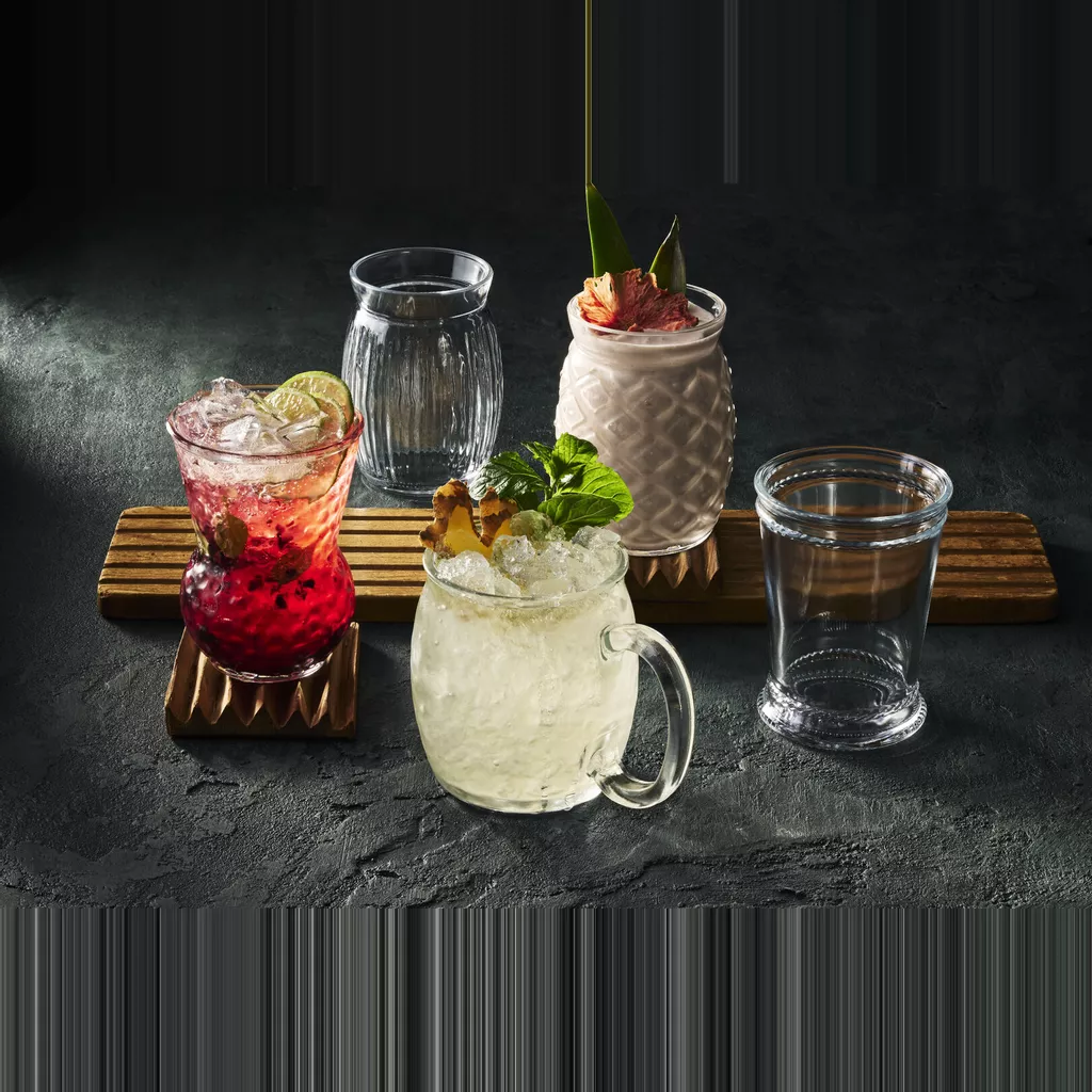 BARTENDER