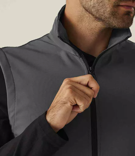 RG193%20SEG%20MODEL%205.jpg?