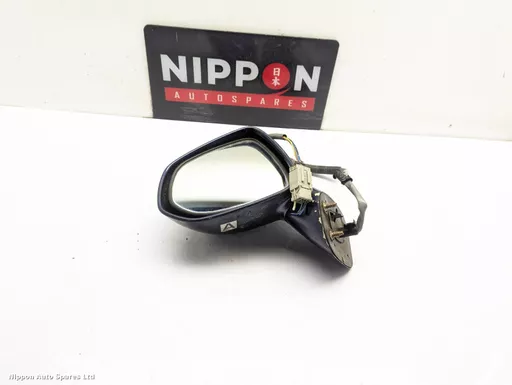 9c029a95-93f8-494a-b82a-566d4fd28260.jpeg?