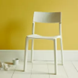daisy chain wall.webp