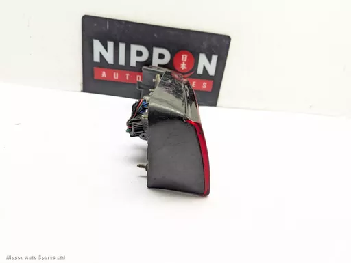 c9d9f0d1-3b82-4a71-b970-ba699bc8e09c.jpeg?