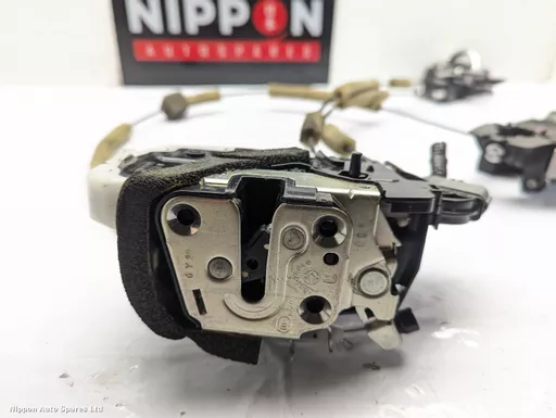 d0383f33-b668-4776-9464-57c4e3078b1e.jpeg?