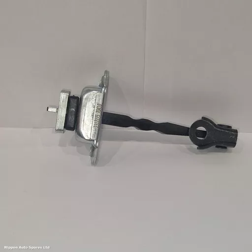 d3b6d5e4-7910-4632-9976-089f35daf907.jpg?