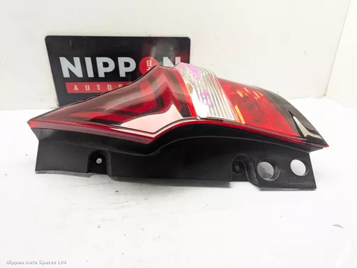 bf626cf2-17c2-4dc5-a2ac-bea3ef3badca.jpeg?