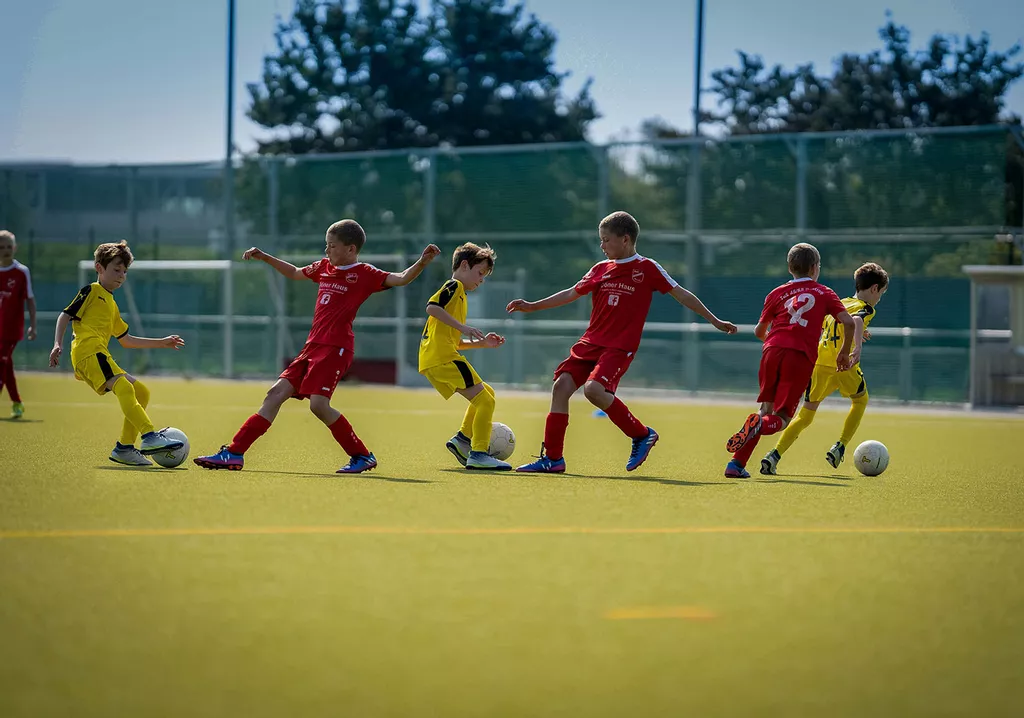 8 Winning Ways to Promote Your Team’s Merch Store