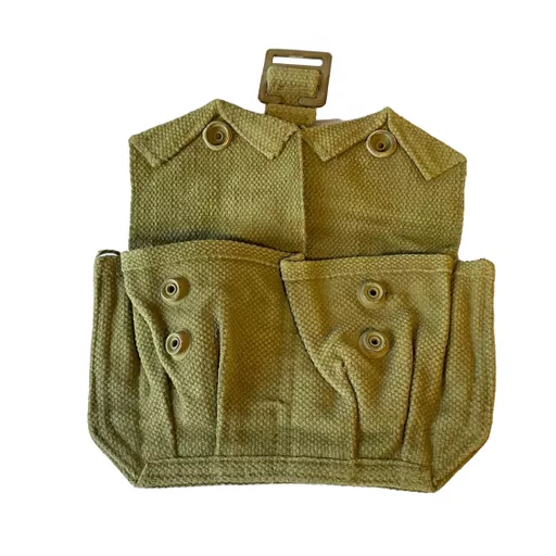 WW2 Pouch 2.jpg