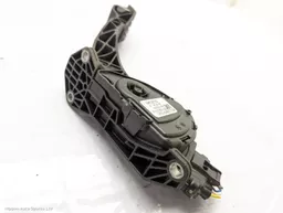 b670ef3f-2432-4623-8353-35bd477b27f1.jpeg?