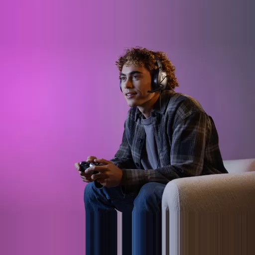 Turtle Beach Recon 70 Black Wired Multiplatform Gaming Headset for PS5, PS4, Xbox Series X or S, Xbox One and Mobile with 3.5mm Wired Connection, Flip-to-Mute Mic, 40mm Speakers, Lightweight Design
