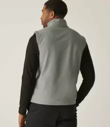 RG372%20MNL_B%20MODEL%203.jpg?