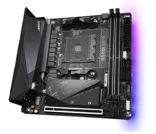 Gigabyte B550I AORUS PRO AX AMD B550 Socket AM4 mini ITX