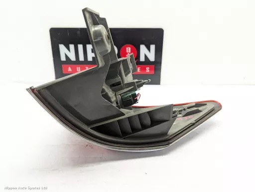 e9001ed1-c00e-4ae3-a571-823156cd76d9.jpeg?