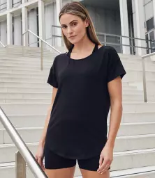 TL527%20BLK%20MODEL%201%20HERO.jpg?