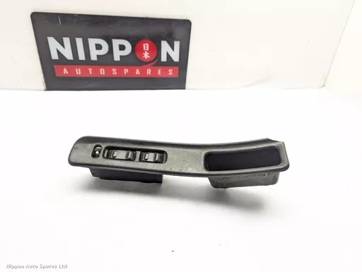 a2a57d05-aedf-4dbf-a6ad-71e240c6deca.jpeg?