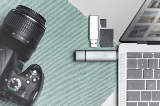 2UxZT744LE2EEohyrgkcww.c-r.jpg?