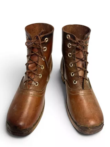 wooden clogs 2.jpg