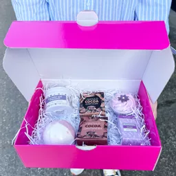 MothersDayPamperBox1.png