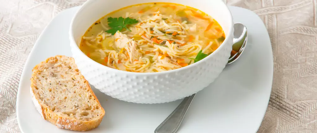 Slow Cooker Chicken Noodle Soup Recipe