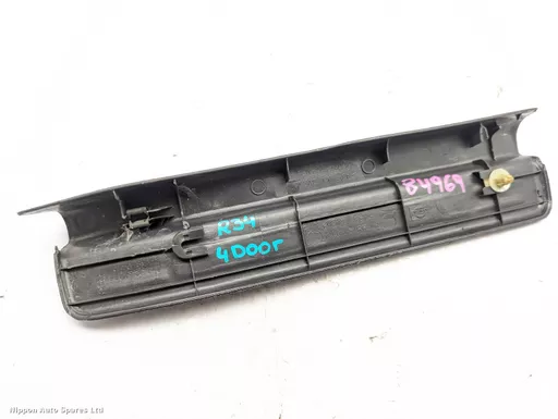 b7c5ef57-b7e0-41df-a7d2-94ac3620f16a.jpeg?