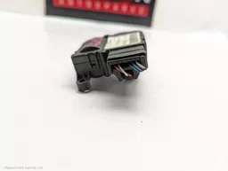 24d57ee8-8579-41b0-b283-52a06b25d16a.jpeg?