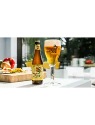 brugse-zot_blond.png?