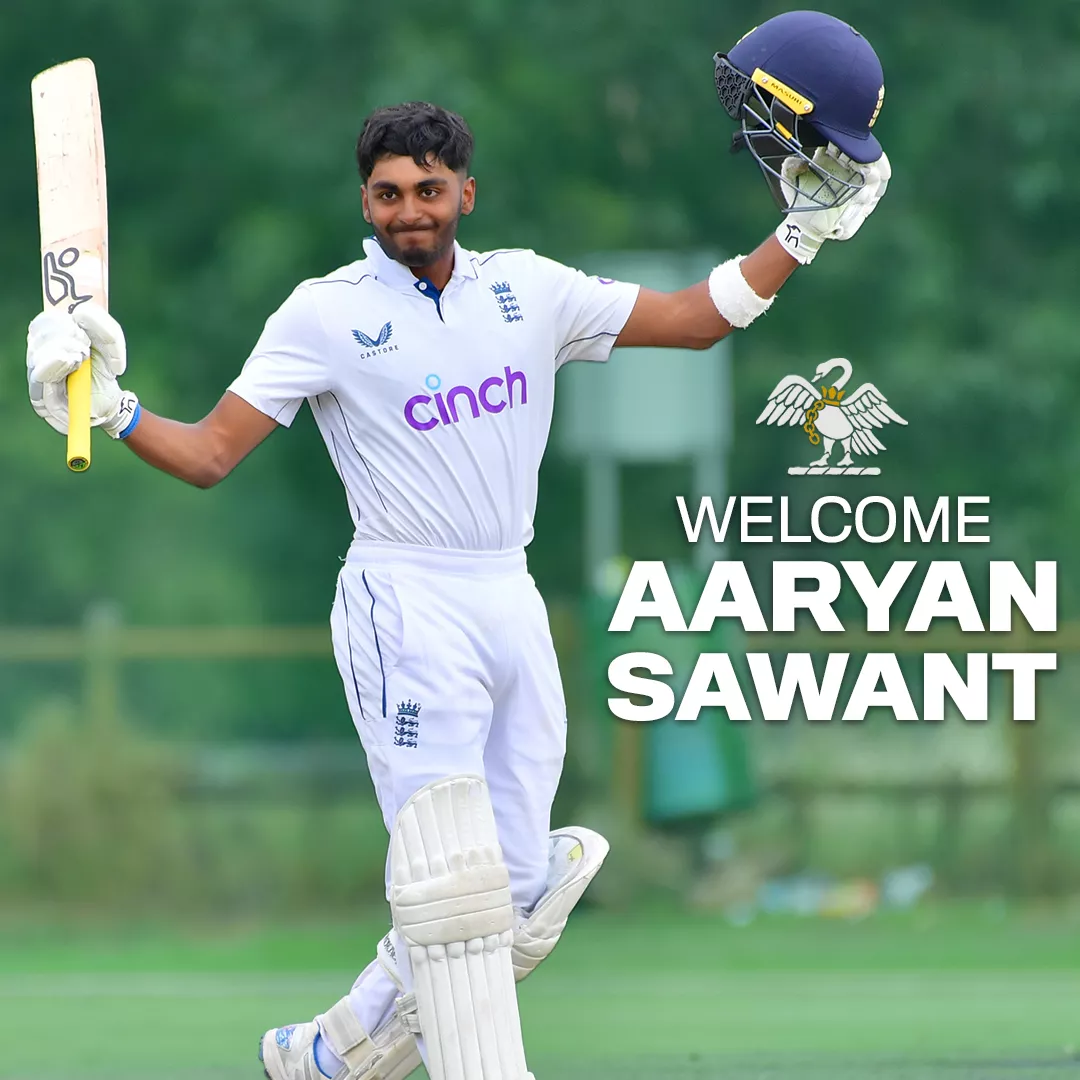Aaryan Sawant signs for Bucks