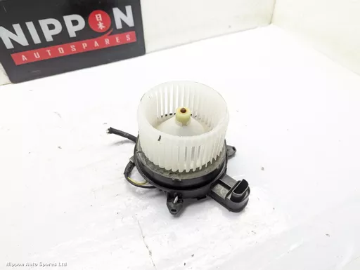 b4e3286f-b063-490a-9d5e-ecd3ae9d2876.jpeg?