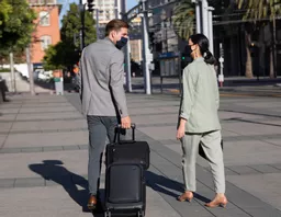 -r_vgLD1pUGPO8FOkIDbRA.c-r.jpg?