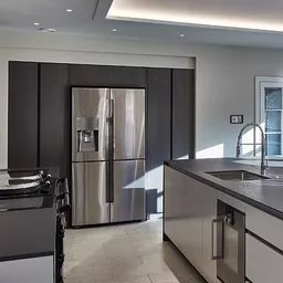 ashen kitchen.jpg