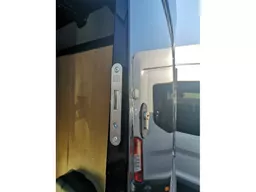 1711415768-06553400.jpg?