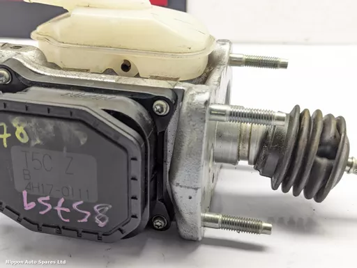 e22bb5b0-f7d0-4bcd-bf4e-18538a8313c4.jpeg?