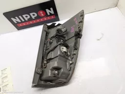 e73572f3-aea9-4872-a1c1-a259d51df74a.jpeg?