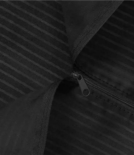 QD880%20BLK%20DETAIL%204.jpg?