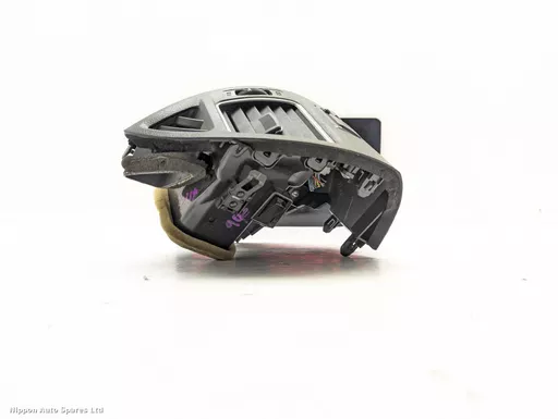 13d78f09-068e-46ab-9f75-bbda6a8d717a.jpeg?