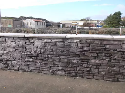 Mountain and Stacked Ledgestone IOM Grey 2